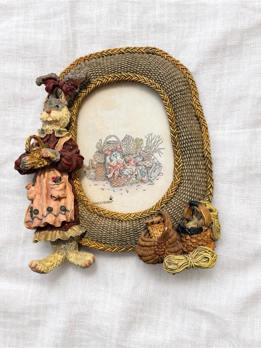 Vintage 1997 Boyds Bears & Friends Folkstone Wendy Willowhare Bunny Frame